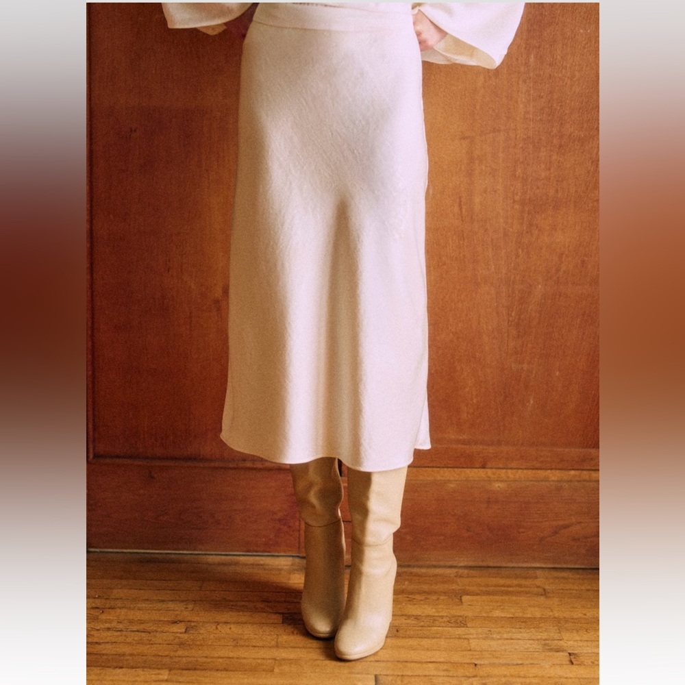 SÉZANE Sandy Skirt in Ecru sz US 8 / FR 40 NWT